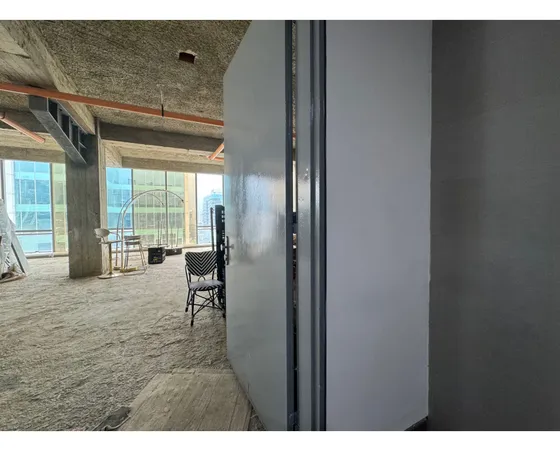 Las Mercedes/torre The Box/ofc 156 M2/obra Gris/en Alquiler