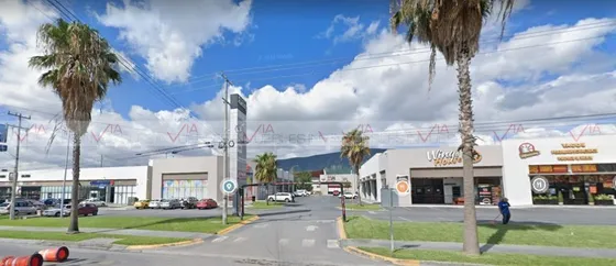 Plaza En Escobedo
