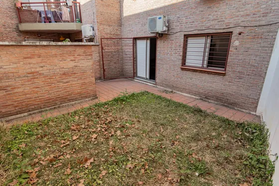 Con 2 Patios Oportunidad Vendo Pichincha