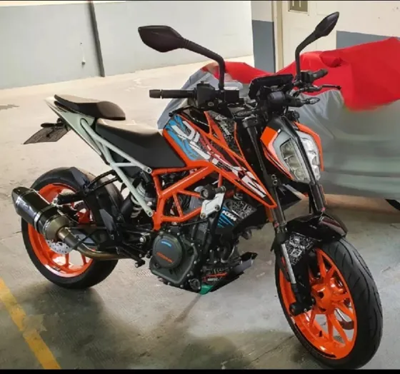 Ktm Duke 390 Impecable Estado Con Accesorios
