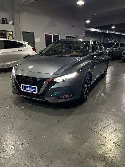 Nissan Sentra 2.0 Advance
