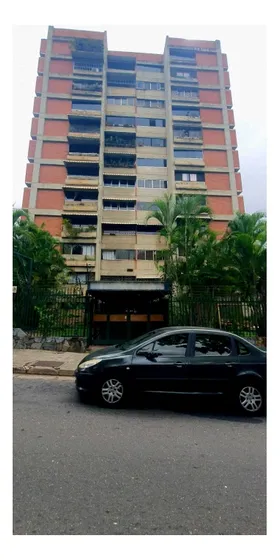 Se Vende Apartamento 100m2 Santa Paula 2220