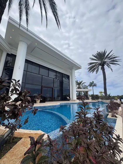 Alquiler Lujosa Casa En Las Villas Lecheria