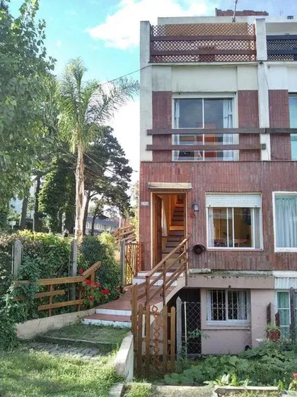 Triplex De 3 Dormitorios Y 2 Baños Pinamar Centro