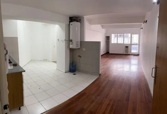 Departamento En Venta - 2 Dormitorios 1 Baño - 75mts2 - Caballito