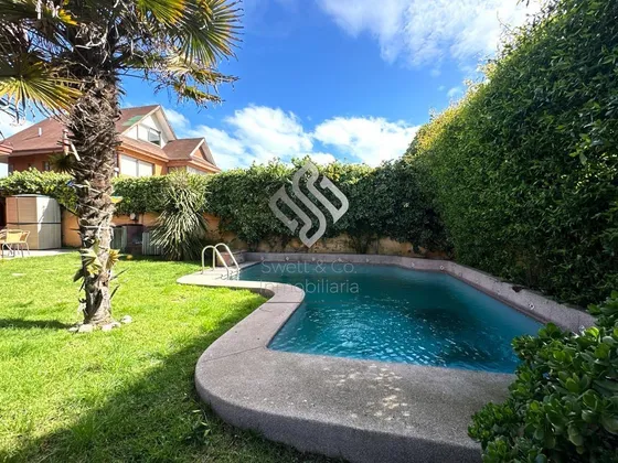 Se Vende Casa 5 Dormitorios 4 Baños Y 1b En Montemar, Concón