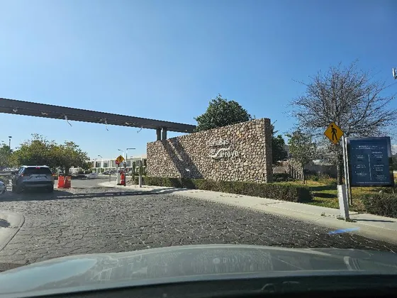 Terreno En Venta En Colonia La Cantera, Corregidora, Querétaro