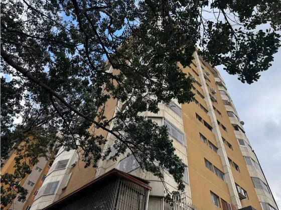 Vendo Apartamento 74m2 Los Caobos 5856