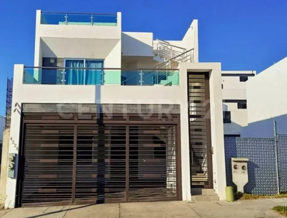 Edificio En Venta En Real Del Valle, Mazatlán, Sinaloa.