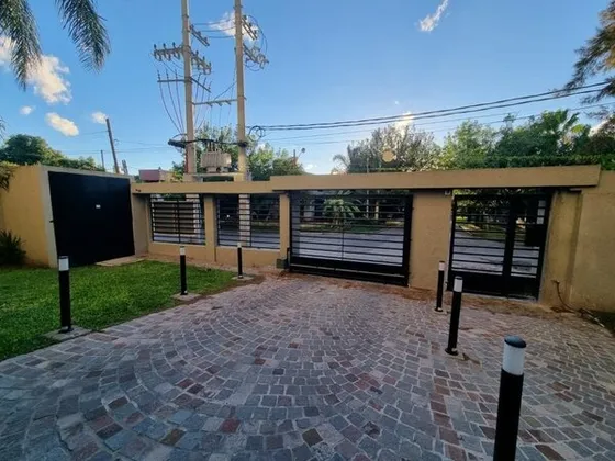 Venta De Departamento Dos Ambientes En Luis Guillon