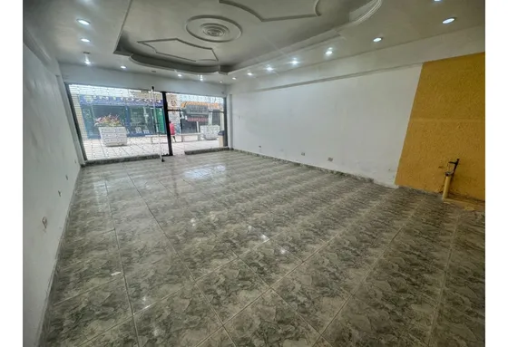Local En Venta C.c Maracay Plaza, Maracay