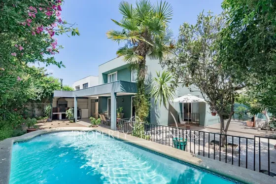 Venta De Hermosa Casa Estilo Mediterráneo Muy Ampl...