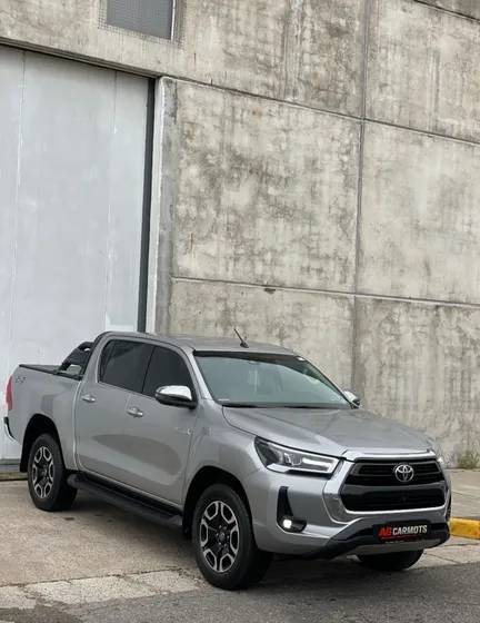 Toyota Hilux Pick-up 2.8 Cd Srx 204cv 4x4 Mt
