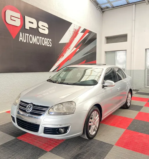 Volkswagen Vento 2.5 Luxury 170cv