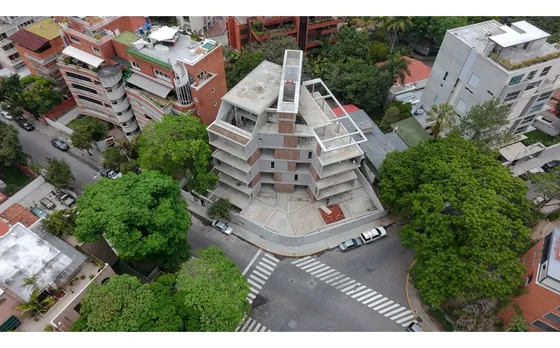 Se Vende Apto 160m² 2h+1s+/2b+/2p La Castellana