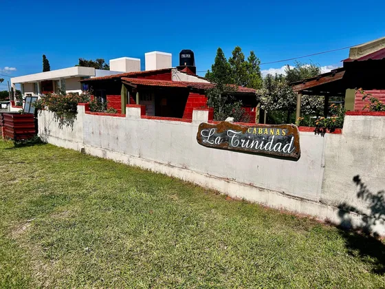 Complejo En Venta Tanti, Sobre Ruta, Con Pileta