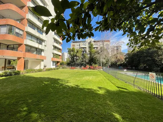 Gran Departamento A La Venta 4dorm.4b Colón - Las Condes