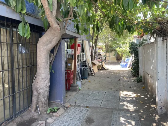 Casa En Arriendo De 5 Dorm. En Las Condes
