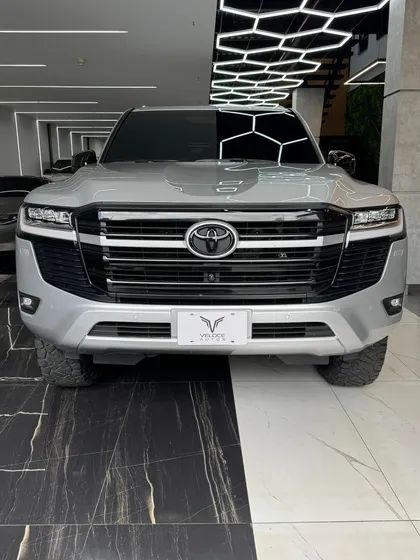 Toyota Lc300 Vx