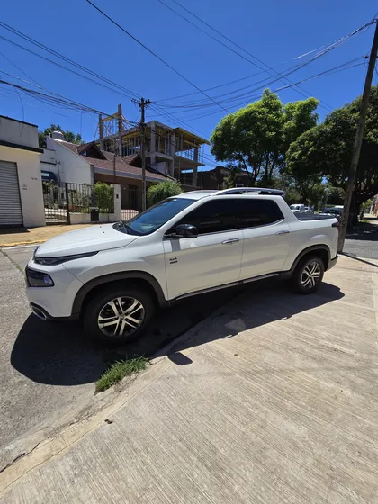 Fiat Toro 2.0 Volcano 4x4 At