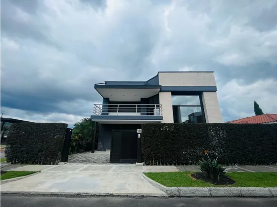 En Venta Casa En Condominio La Ceja