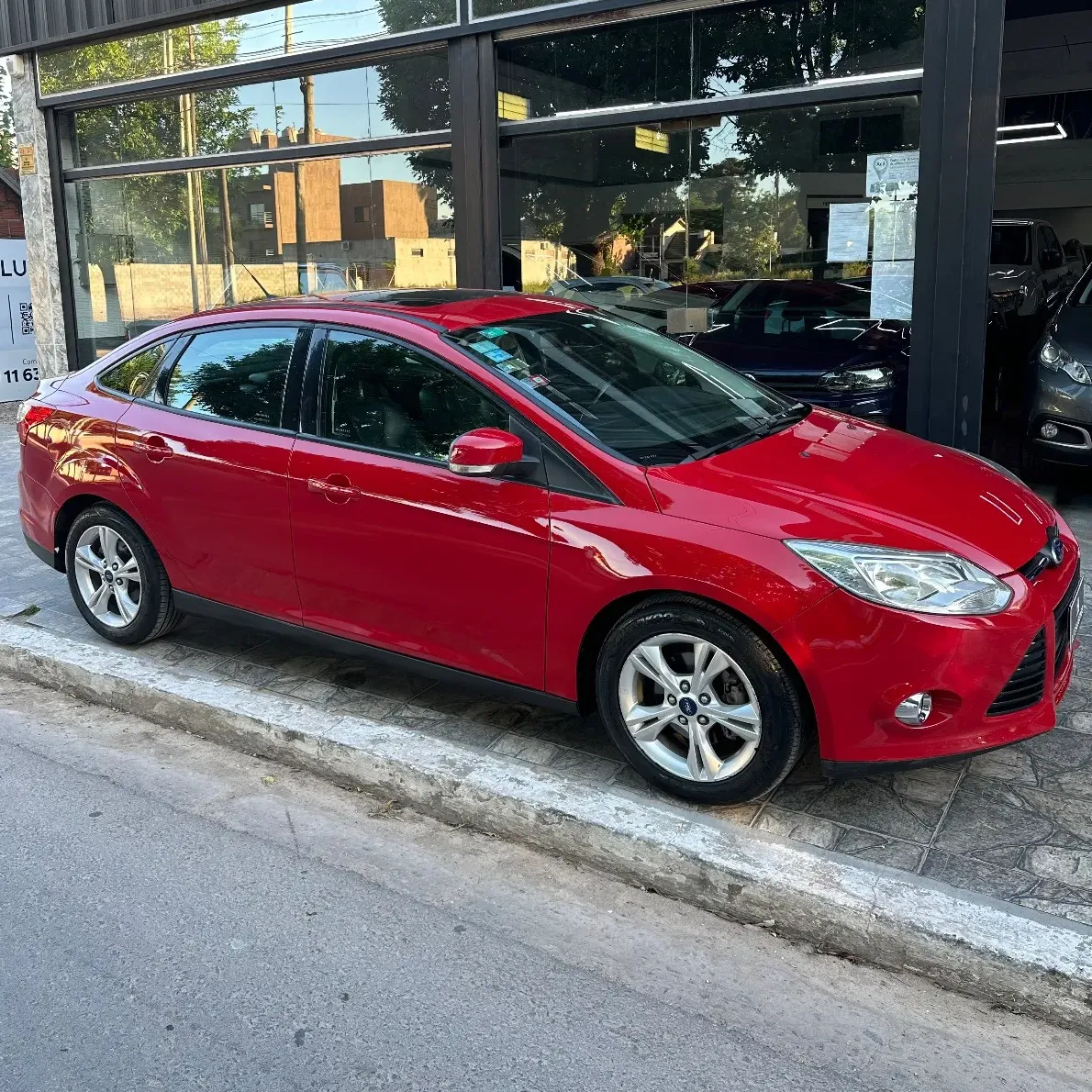 Ford Focus III 2.0 Sedan SE Plus AT6