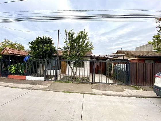 Entre Avenida Los Mares Y Avenida El Descanso 3d 1b Maipú