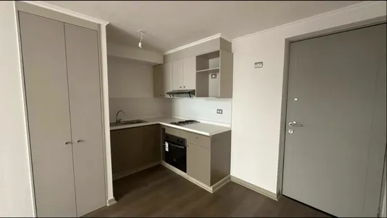 Arriendo Depto 1d 1b ( Sin Estac Sin Bodega) Trato Con Dueña