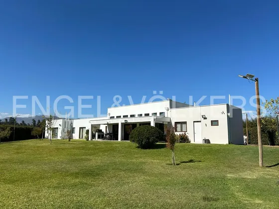 Hermosa Casa En Polo Las Mercedes