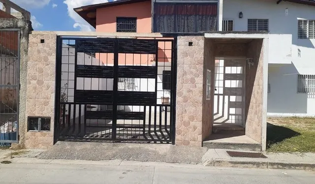 Keydis Pantoja Inzitu Realtor Vende Casa San Joaquin Las Gardenias Solo Cliente