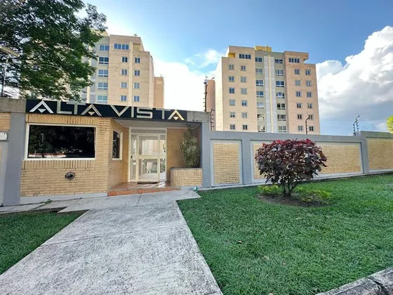 En Venta Apartamento En Mañongo Naguanagua Con Planta 100% Pra-253