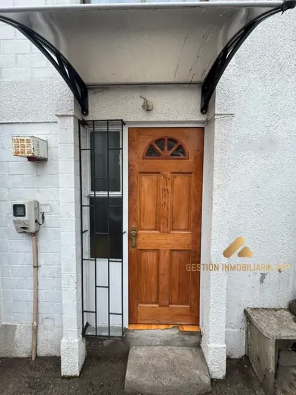 Venta Casa Lo Barnechea De 3 Pisos, Sin Deuda, La Ermita