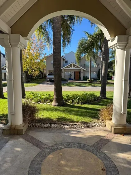 Casa En Venta En Barrio Campos De Alvarez