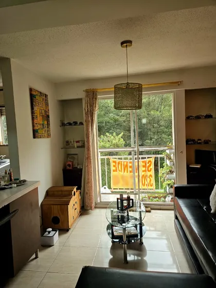 Vendo Apartamento En Rodeo Alto Con Parqueadero Y Cuarto Útil - Medellín