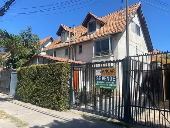 Casa 3 Pisos, Av. Las Torres Sur Parque Real Ii, Quilicura