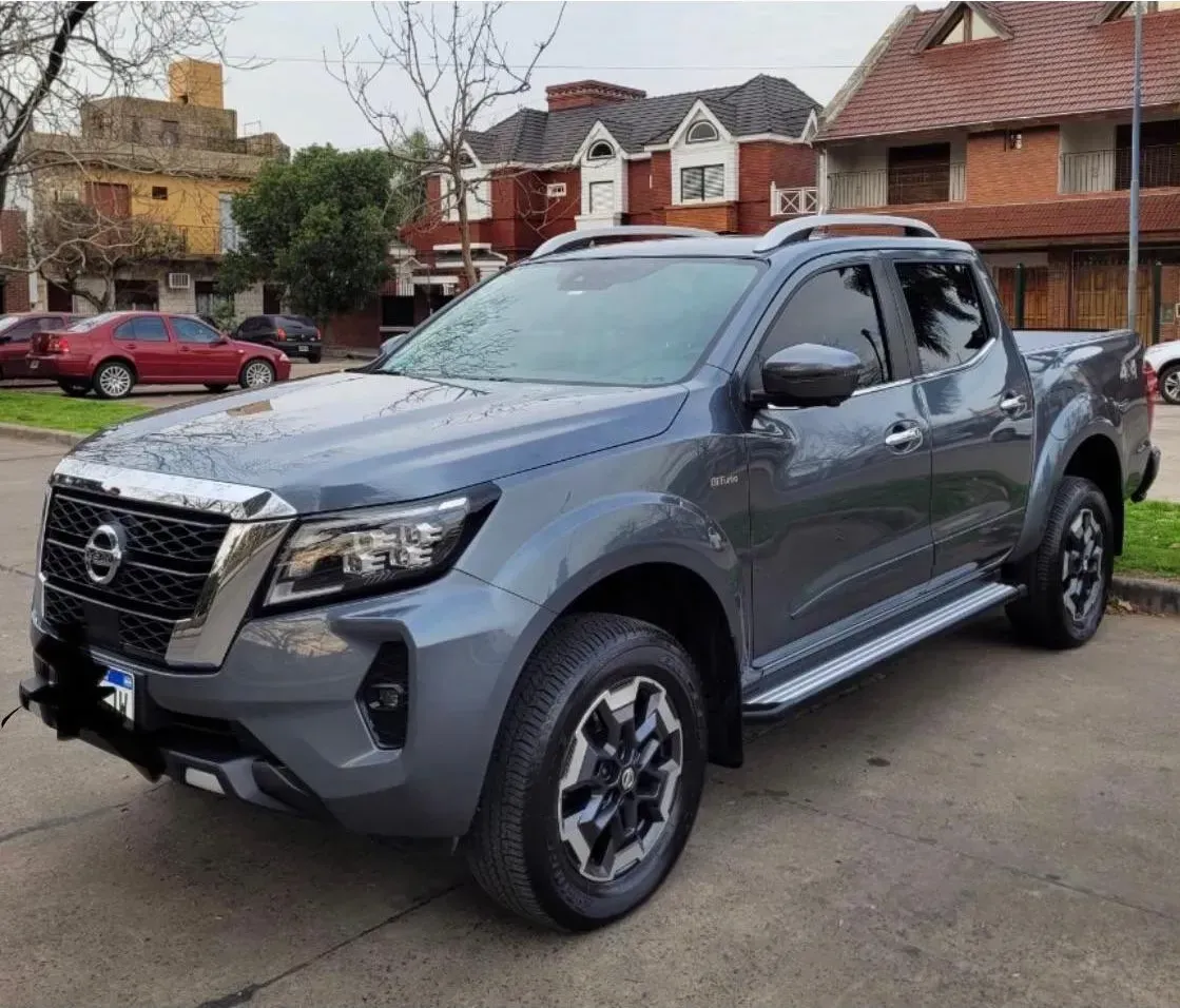 Nissan Frontier 2.3bt Platinum 4x4 Automático L22