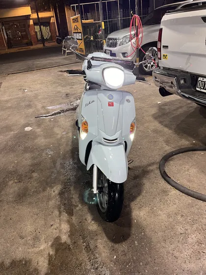 Kymco Like 125 Zona Flores Papeles Al Dia