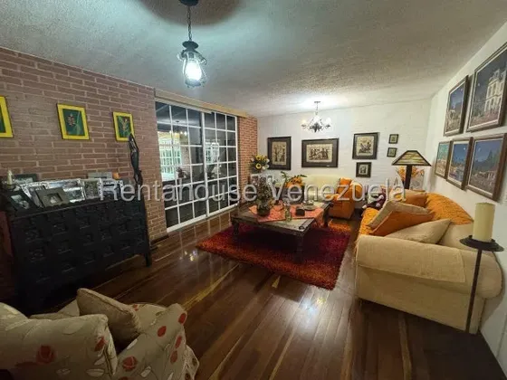 Casa En Venta,el Hatillo Mls #26-20527