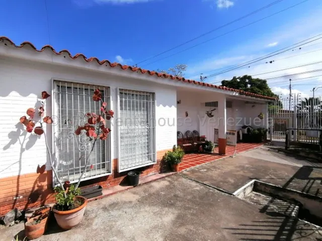 Milagros Inmuebles Casa Venta Cabudare Lara Las Mercedes Economica Residencial Economico Código Inmobiliaria Rent-a-house  24-15459