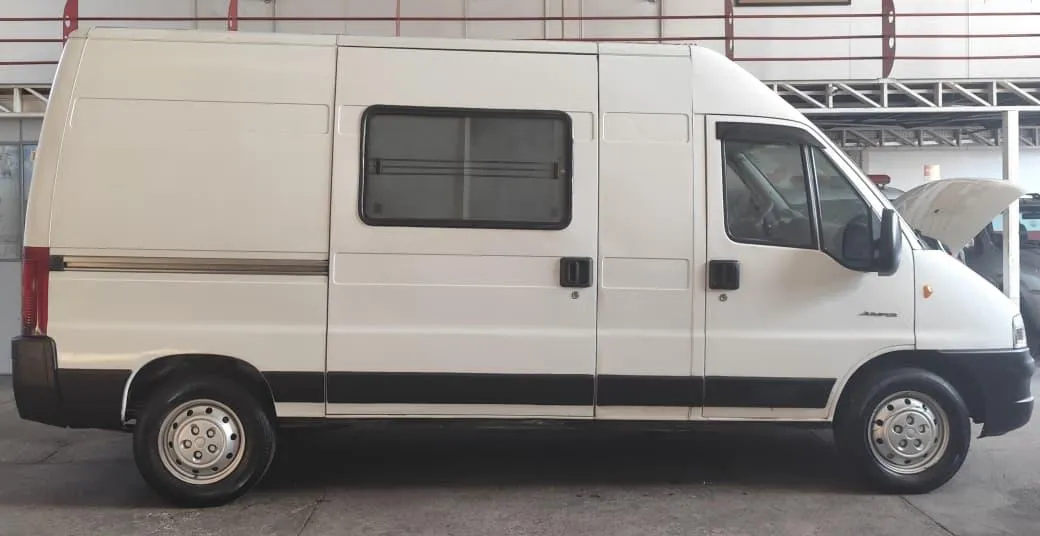 Citroën Jumper Furgão 2017 2.3 Hdi 35lh 5p — foto 2