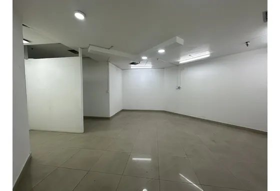Local En Arriendo, En El Centro De Medellín