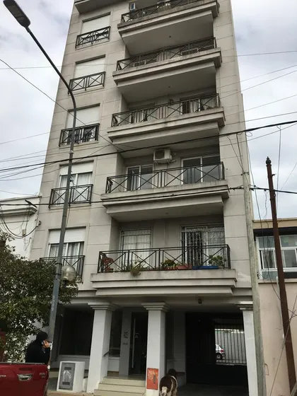 Departamento En Venta - 2 Dormitorios 2 Baños - 60 Mts 2 - La Plata
