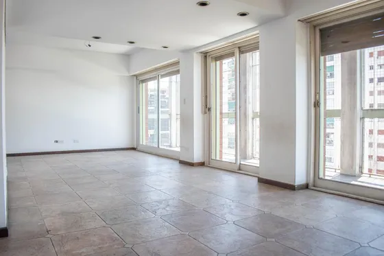 Venta Piso 4 Ambientes Dependencia Cochera Baulera Vicente Lopez