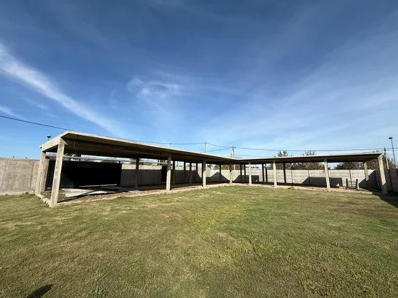 Casa En Construcción En 510 Bis Y 138