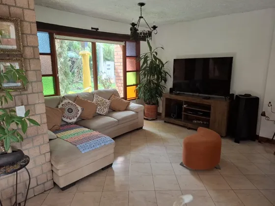  Casa En Venta Ubicada En Envigado Sector El Chingui (26979).
