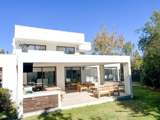 Casa En Venta En Nogales Machalí