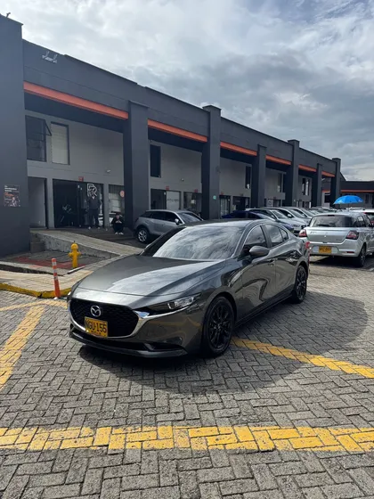 Mazda 3 2.0 Touring At Hibrido Ligero - Mhev