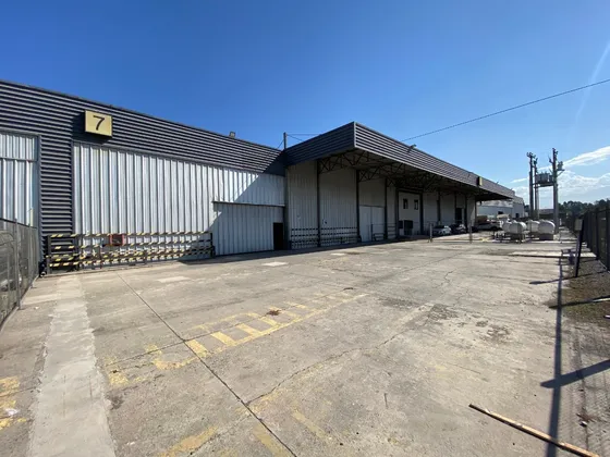 Bodega En Arriendo Con 1.891,2 M2, Rm. 