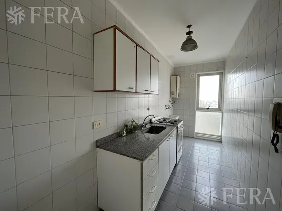 Alquiler De Departamento De 3 Ambientes Con Balcón En Wilde