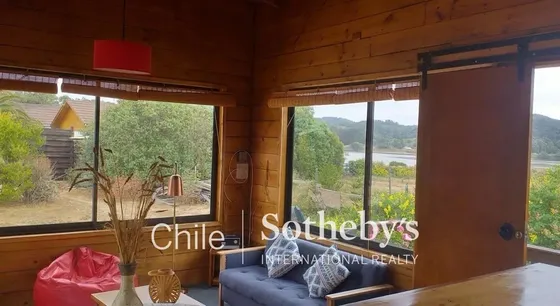 Casa En Venta De 2 Dorm Con Vista A La Laguna En Pichilemu